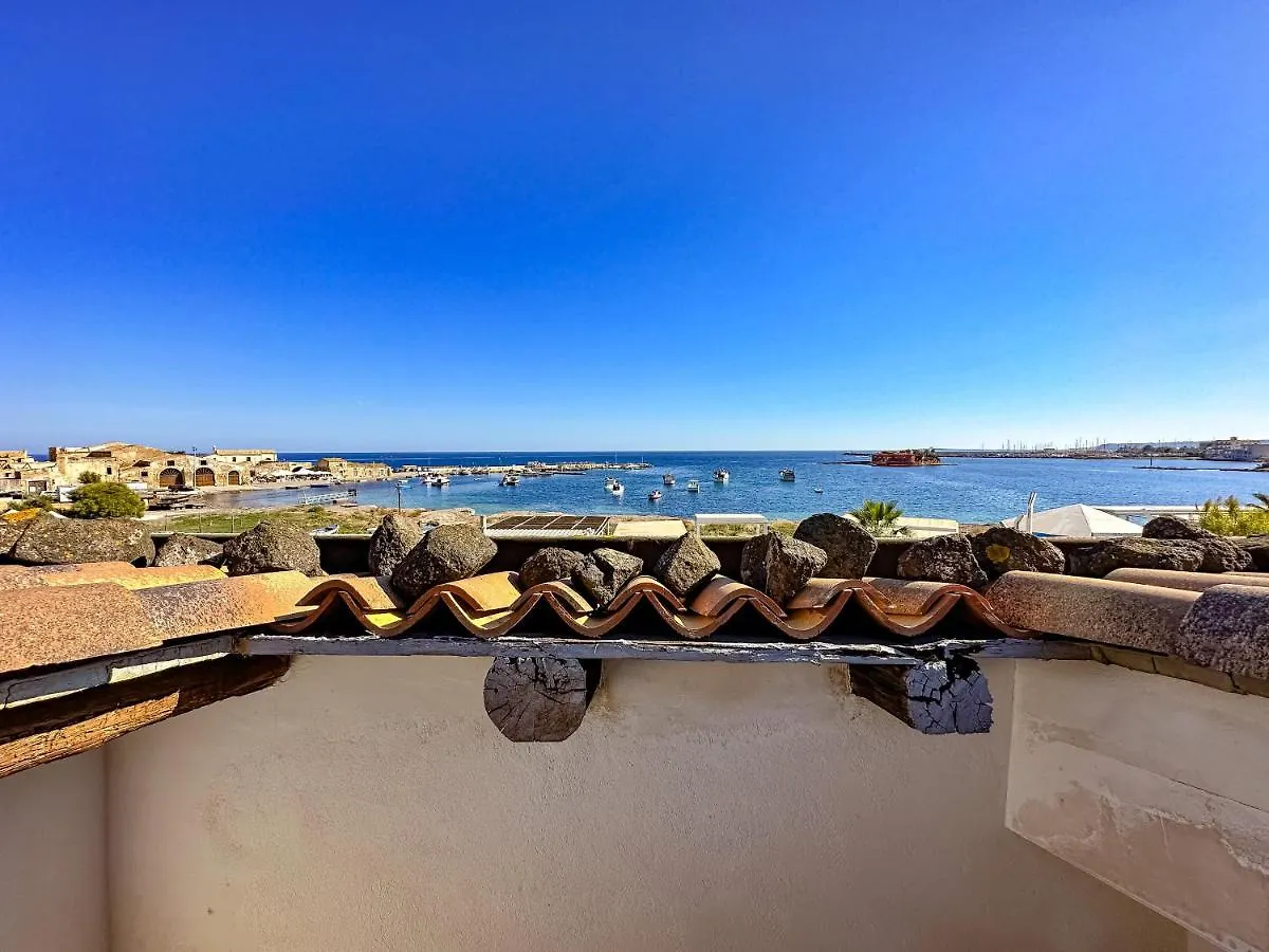 Calauriia Apartments Marzamemi