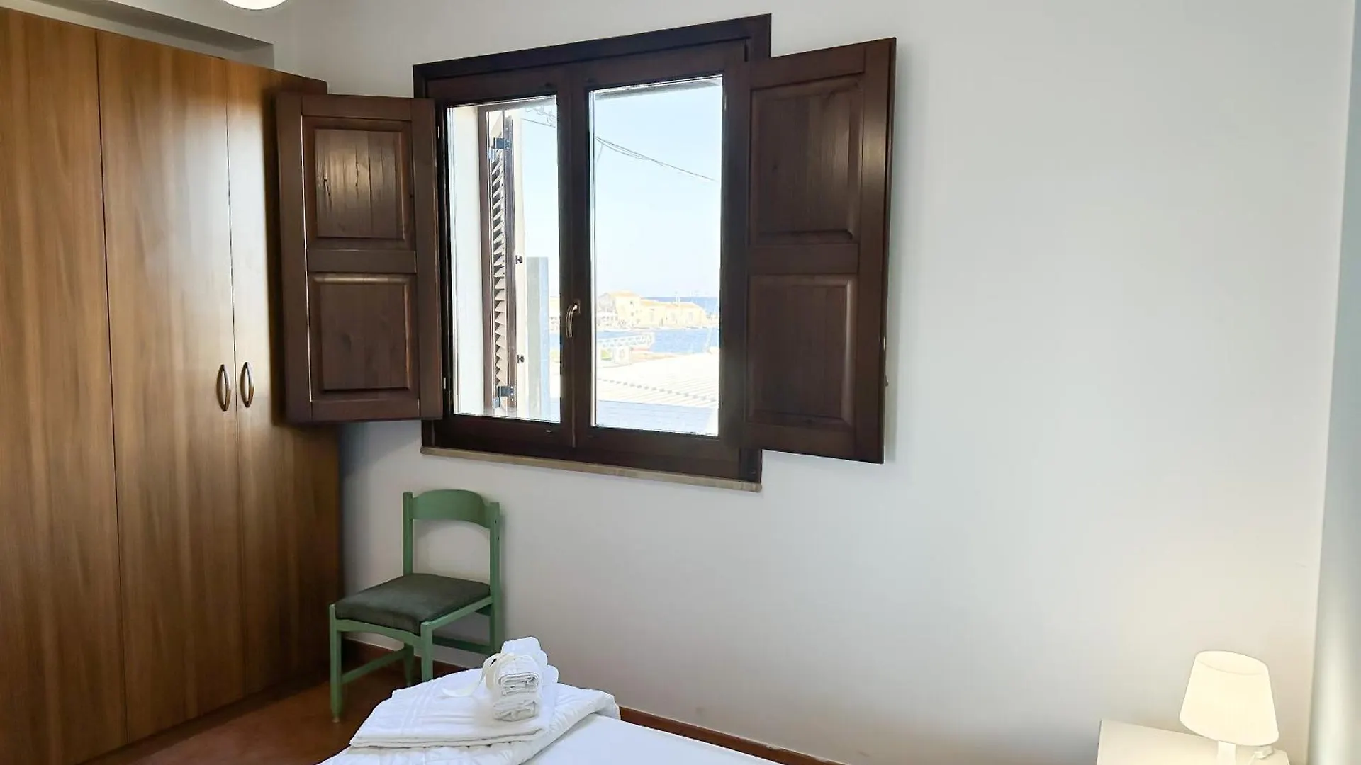 Calauriia Apartments Marzamemi 0*,
